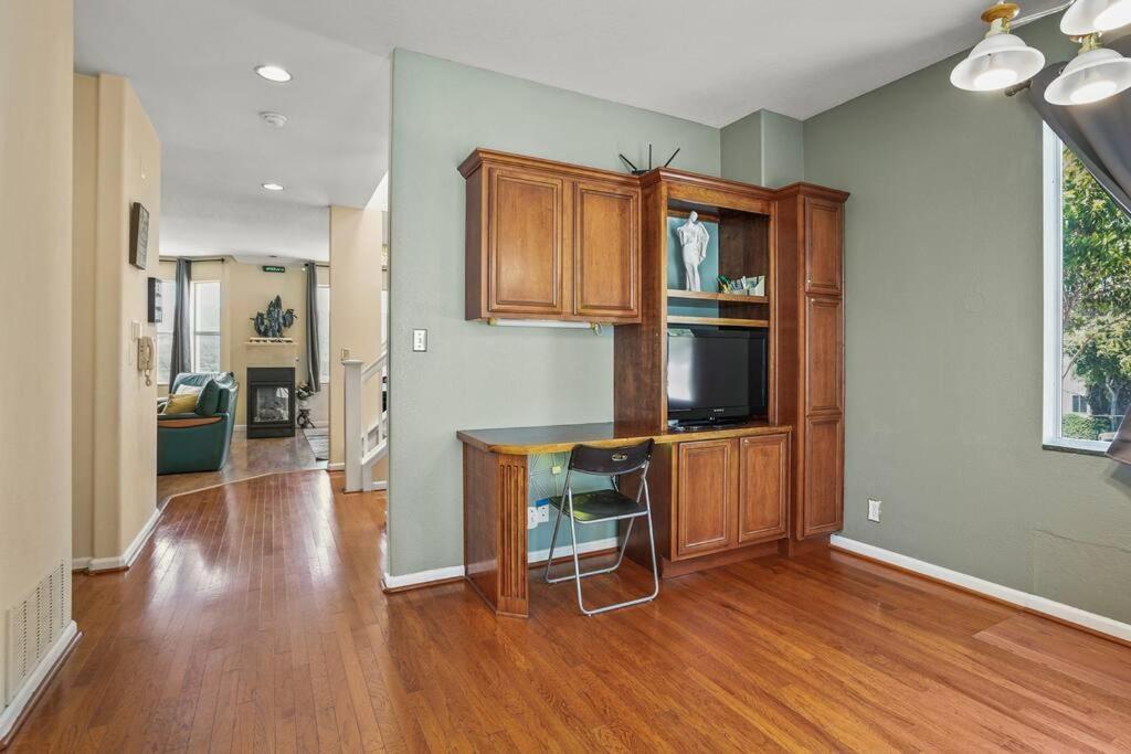 Beautiful Spacious House 2Br / 4Br In Silver Terrace San Francisco Exterior photo